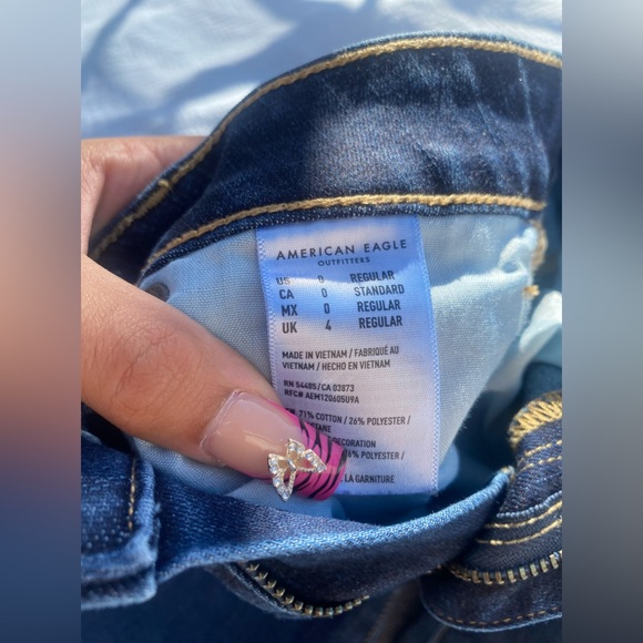 American Eagle Women’s Jeans - Picture 2 of 4